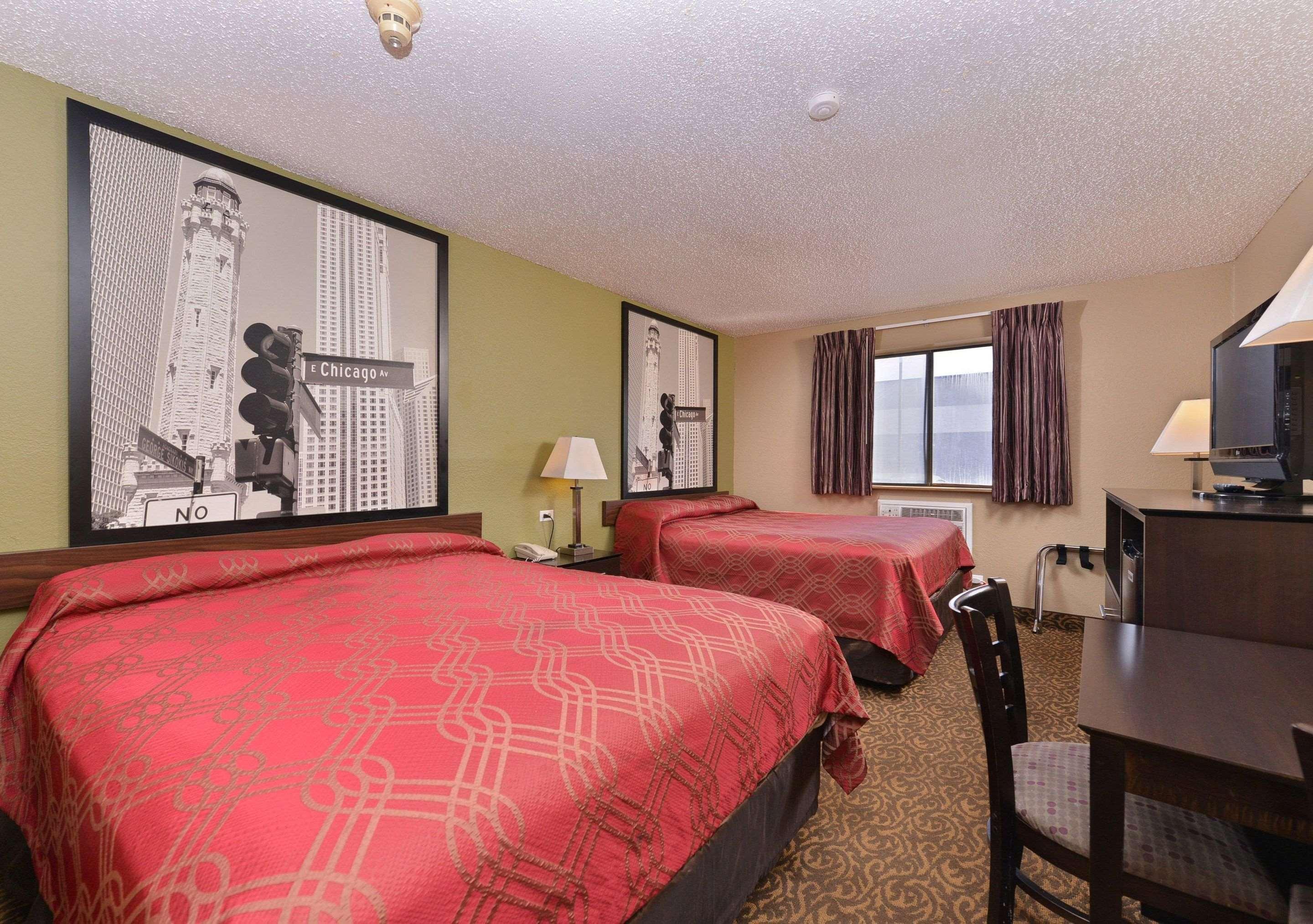 Rodeway Inn Waukegan - Gurnee Bagian luar foto