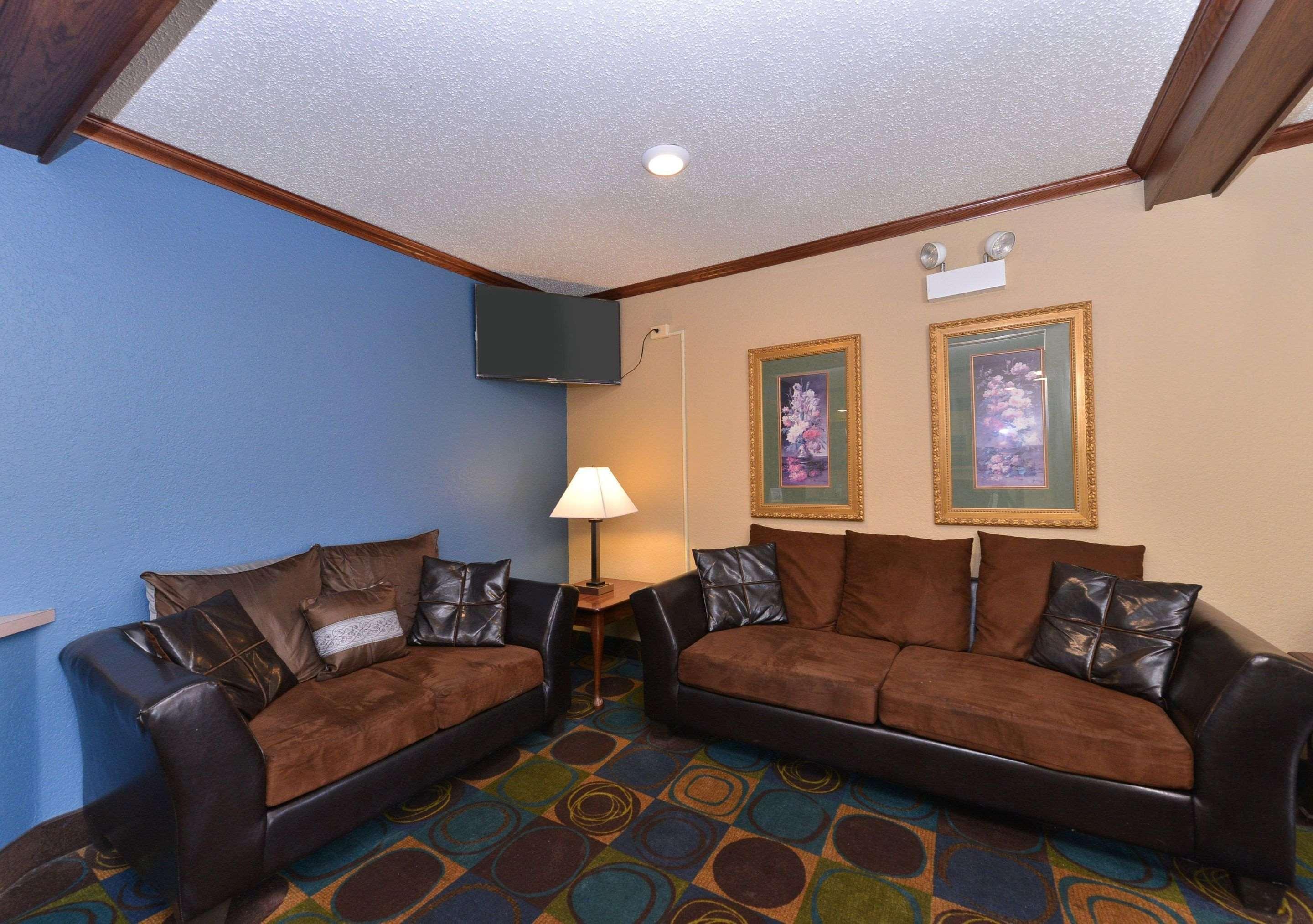 Rodeway Inn Waukegan - Gurnee Bagian luar foto