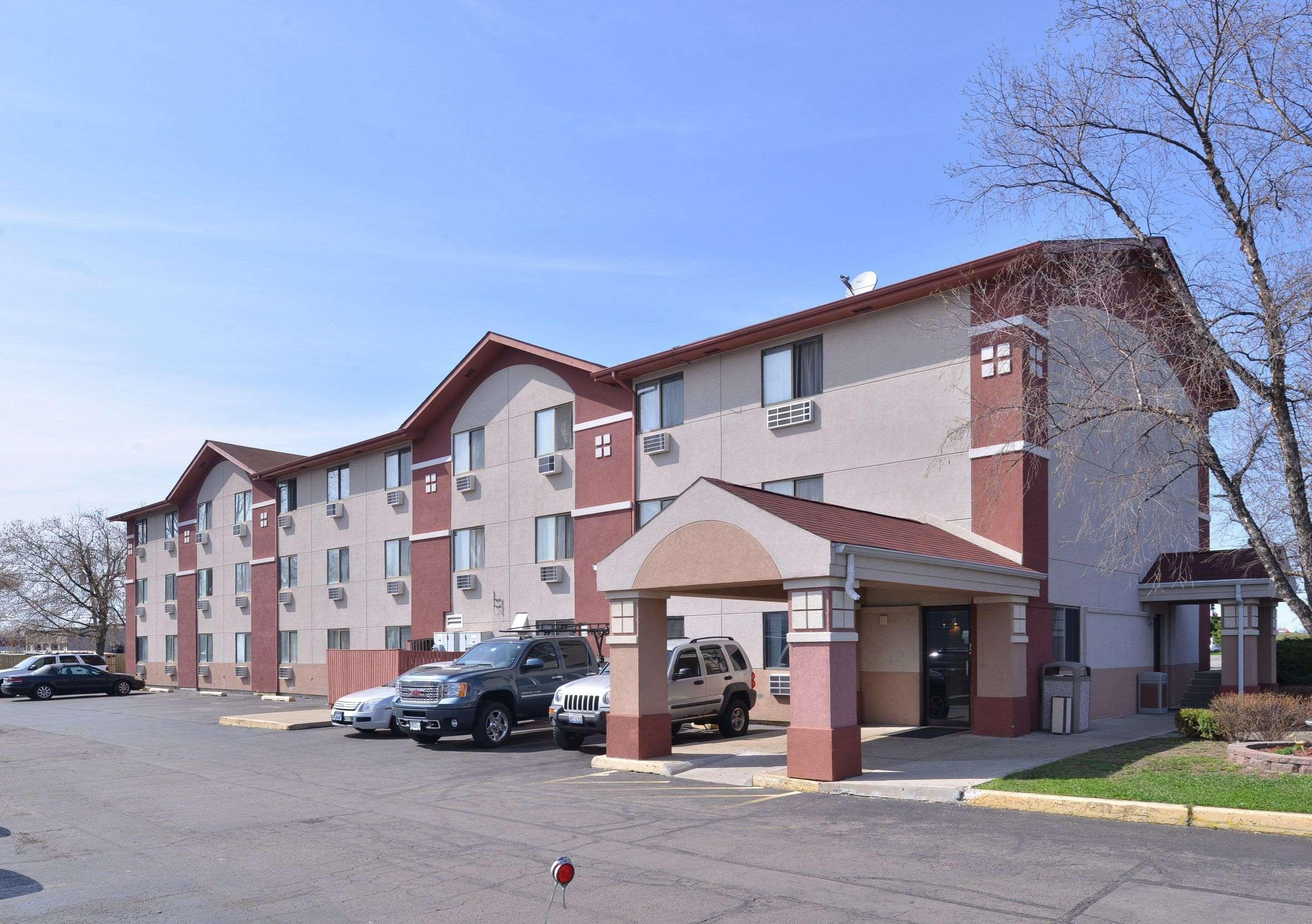 Rodeway Inn Waukegan - Gurnee Bagian luar foto