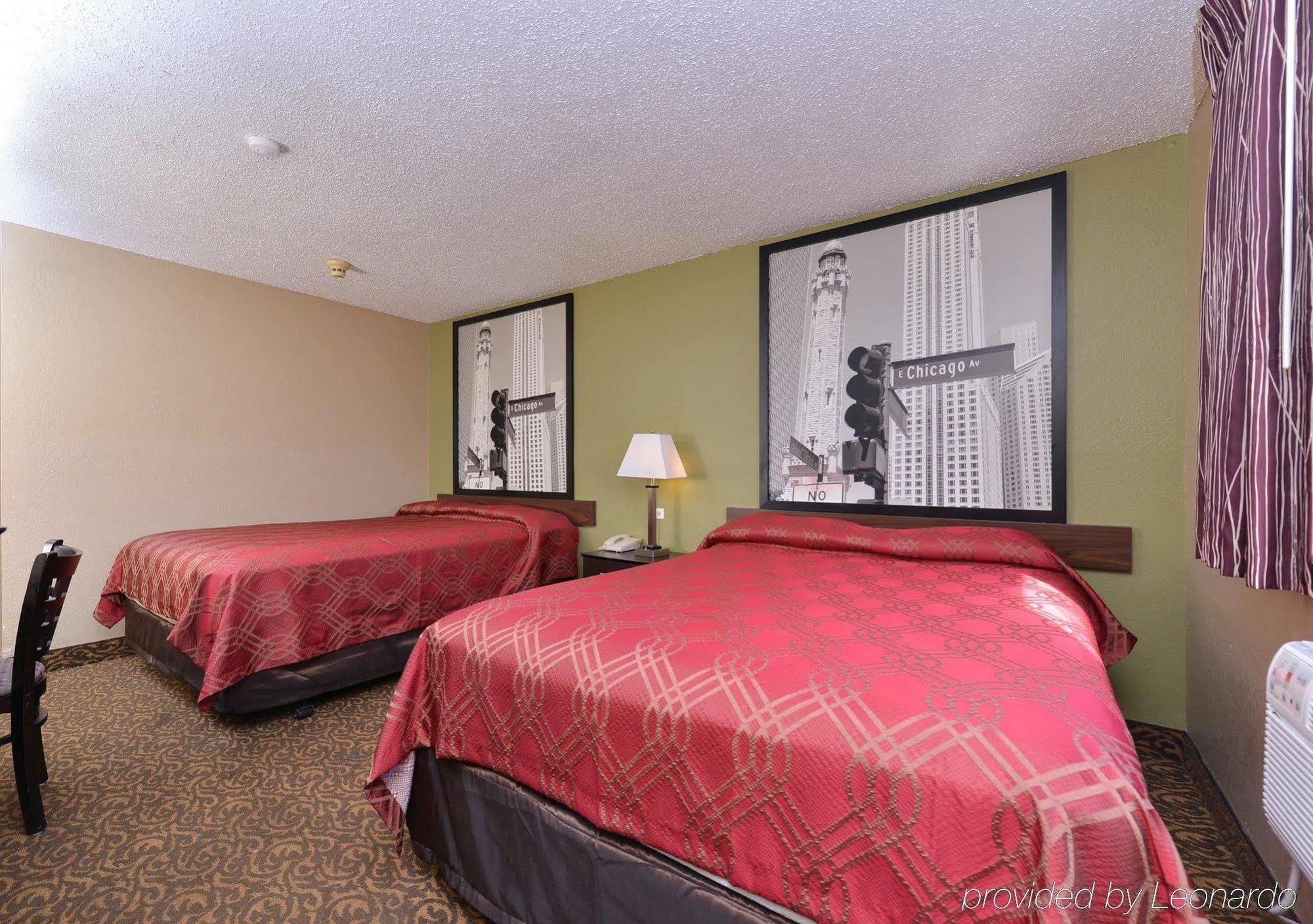 Rodeway Inn Waukegan - Gurnee Bagian luar foto